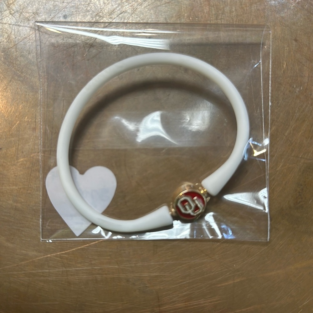 OU rubber stretch bracelet